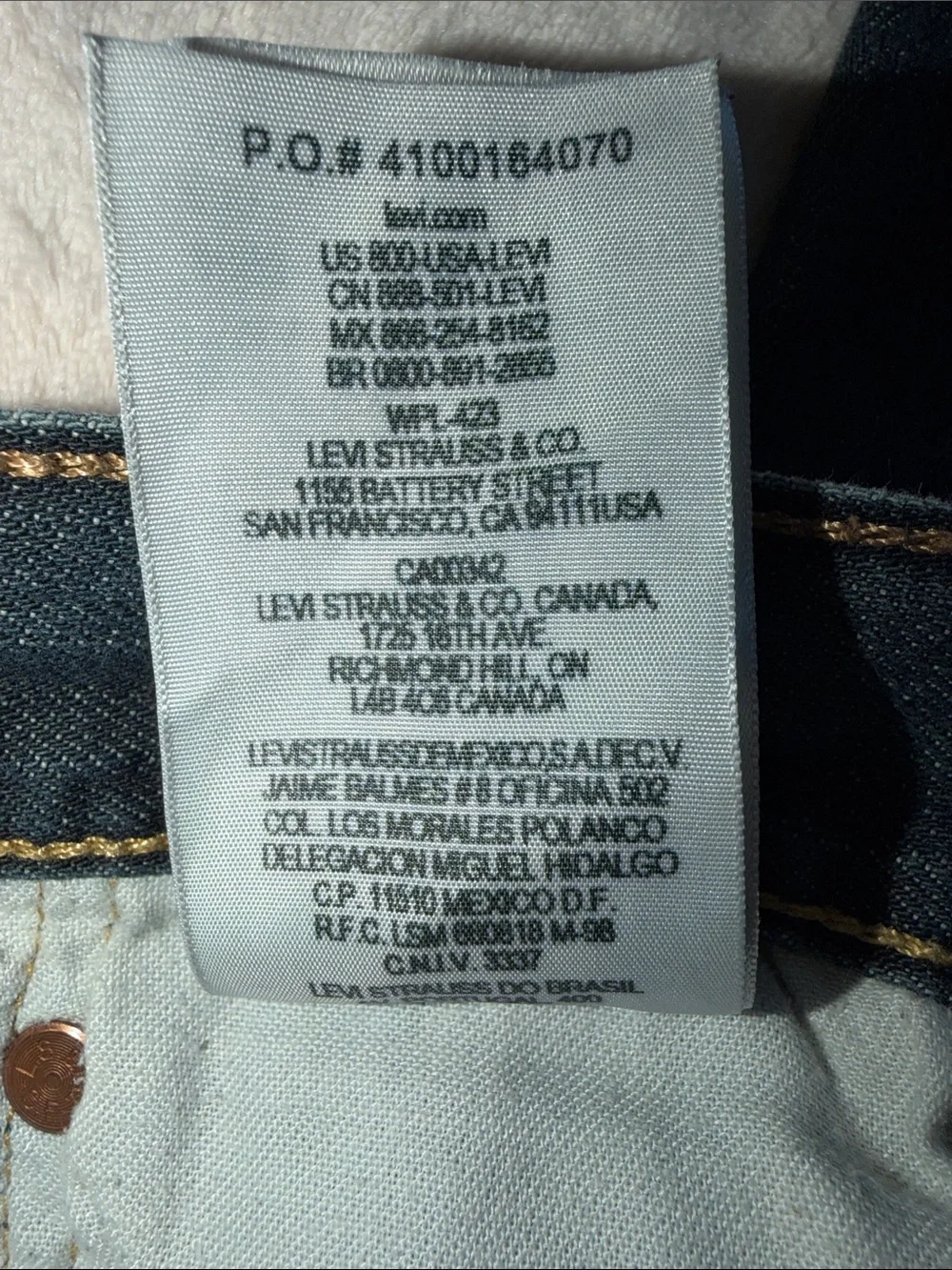 Levi's 501 Original Fit Straight Leg Button Fly Jeans Tag 36x34 Fits 34x31.5 Men